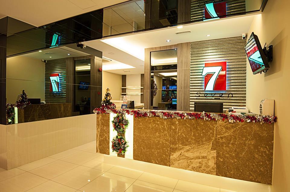 Seven Hotel 푸타탄 외부 사진